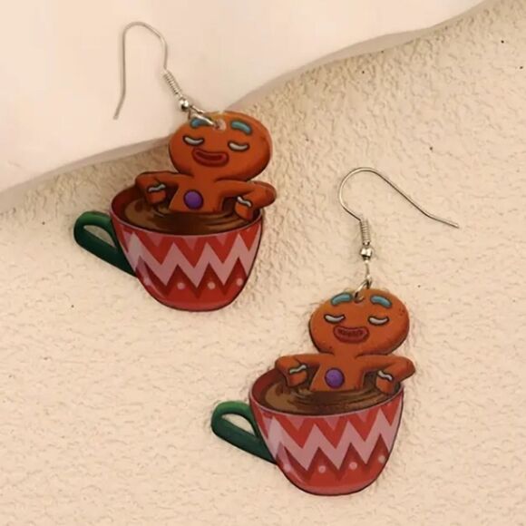 Hand Crafted Festive dangle earrings - Picture 2 of 4